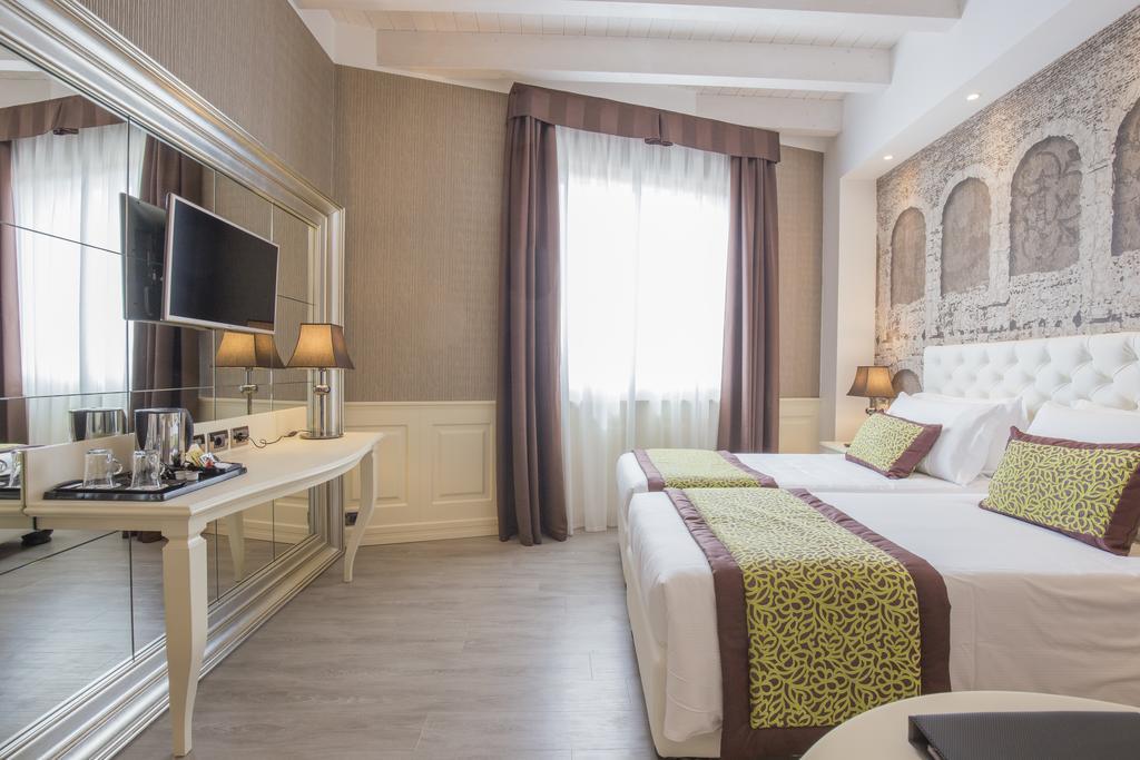 Hotel San Pietro Vérone Extérieur photo